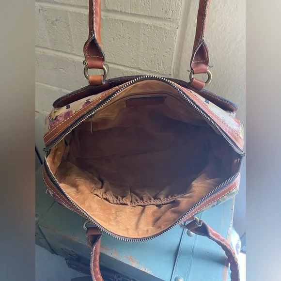 PATRICIA NASH ANTIQUR ROSE SATCHEL EUC - Picture 9 of 9